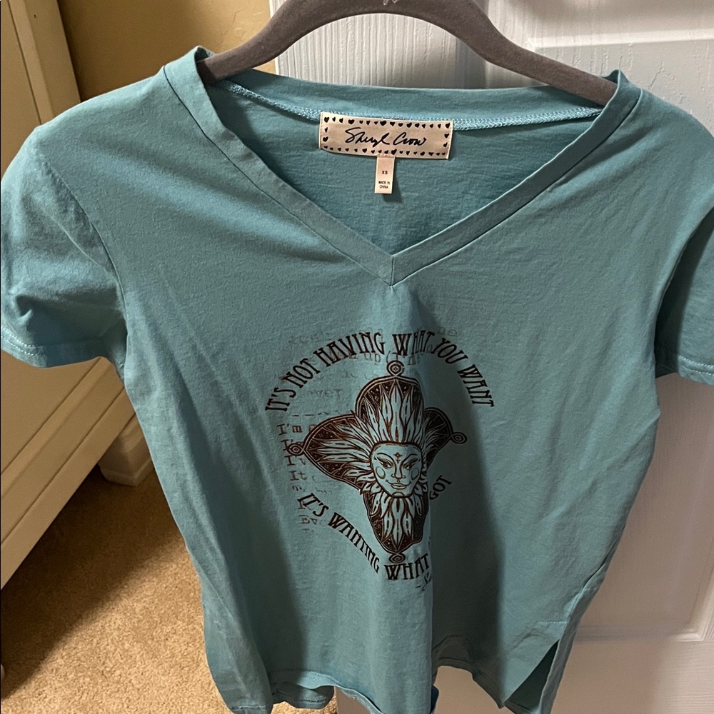 Cheryl Crow Women's Teal Graphic V-Neck Tee